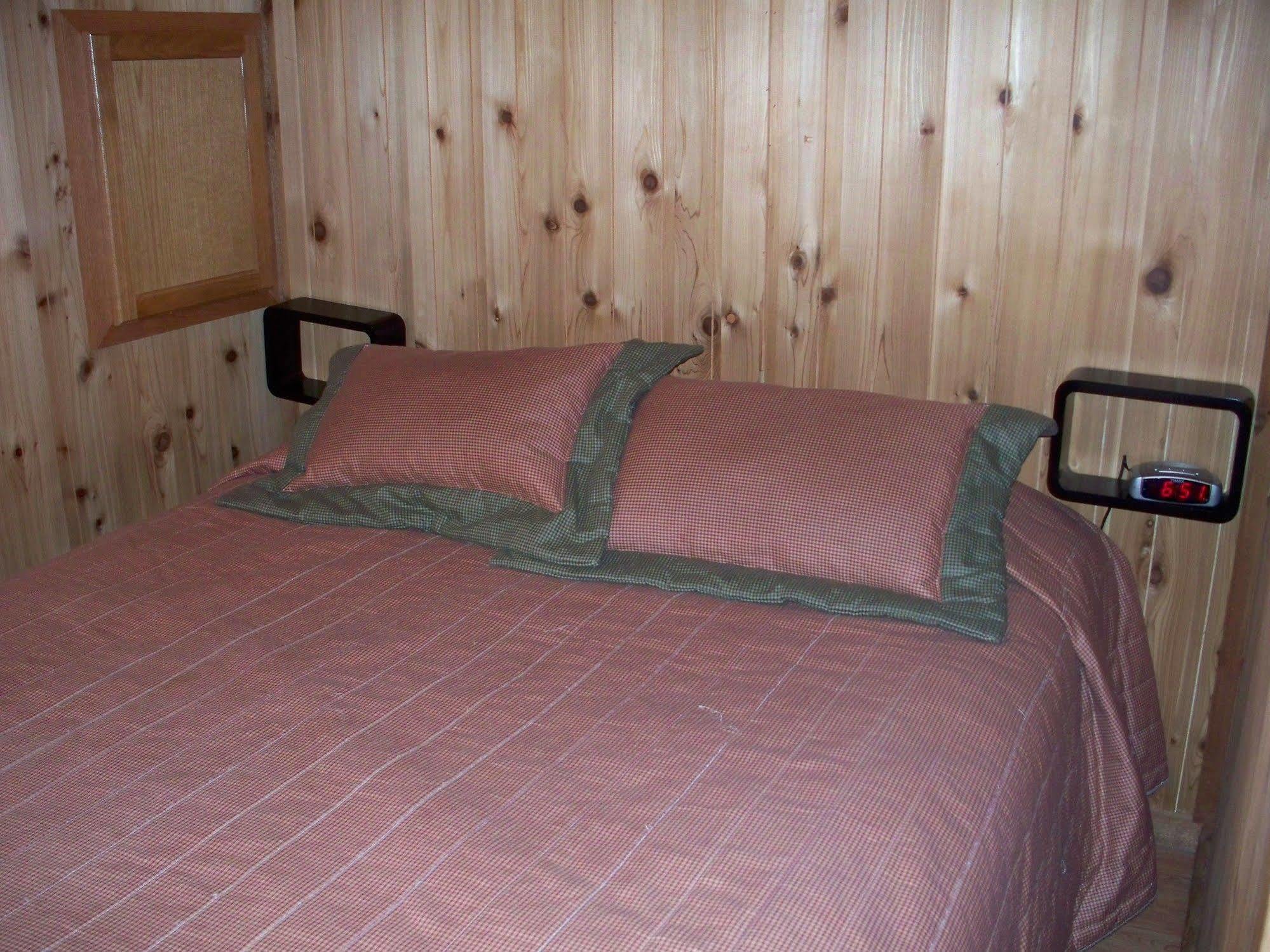 Chesapeake Bay Rv Resort Thousand Trails - Campground Gloucester Exterior photo