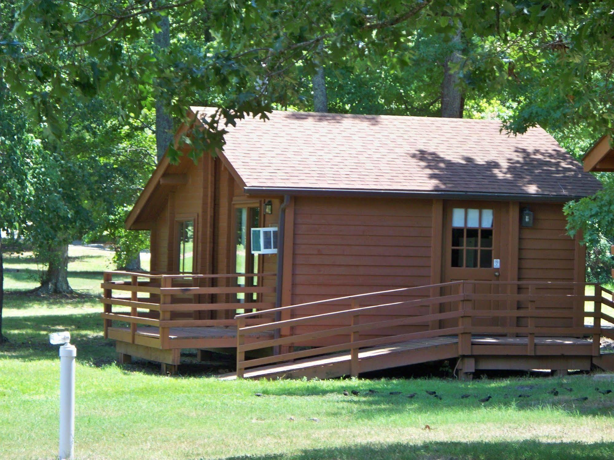 Chesapeake Bay Rv Resort Thousand Trails - Campground Gloucester Exterior photo